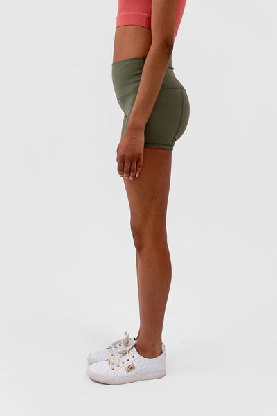 Ace Shorts | Green